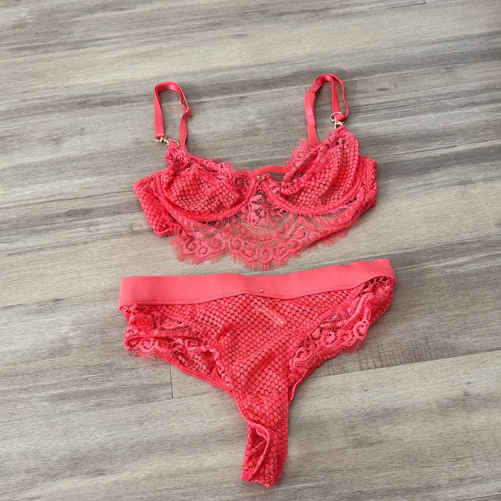 Lace Underwire Bra Set - Pink